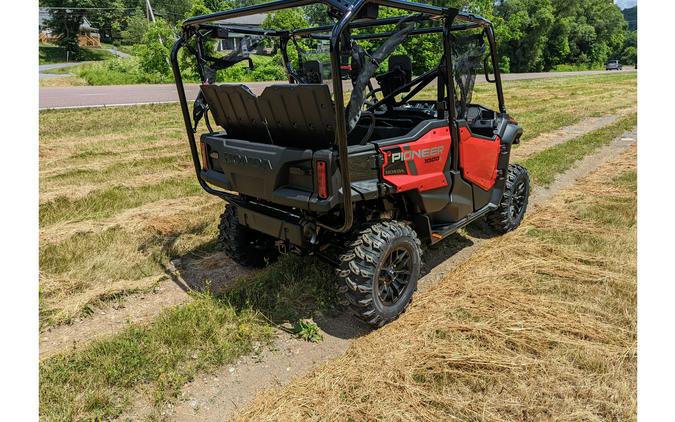 2024 Honda PIONEER 1000-5 DELUXE