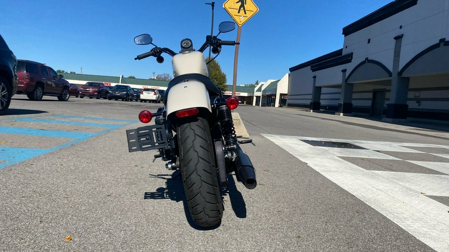 2022 Harley-Davidson® Iron 883