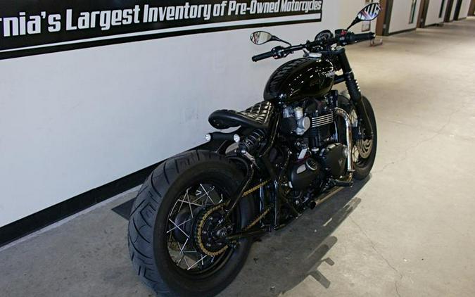 2018 Triumph Bonneville Bobber Jet Black