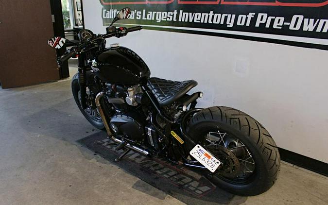 2018 Triumph Bonneville Bobber Jet Black