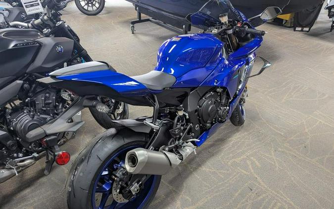 2026 Yamaha YZF-R1