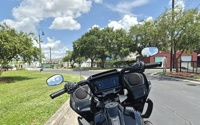 FLTRX 2025 Road Glide