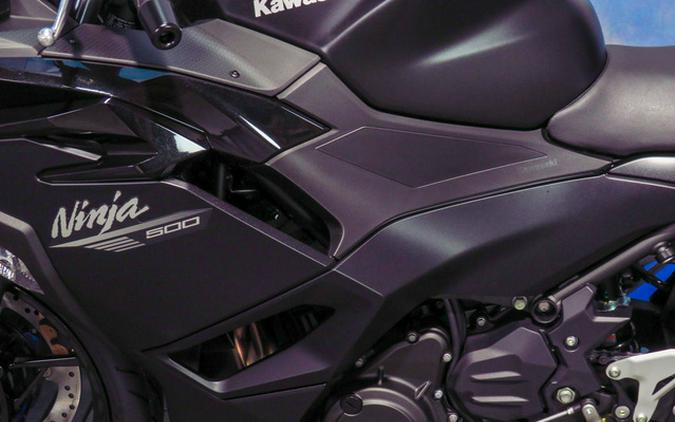 2026 Kawasaki Ninja 500 Metallic Flat Spark Black