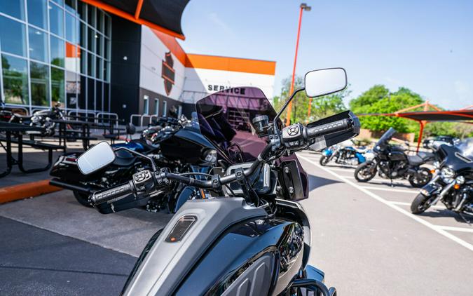 2022 Harley-Davidson Pan America™ 1250 Special Black