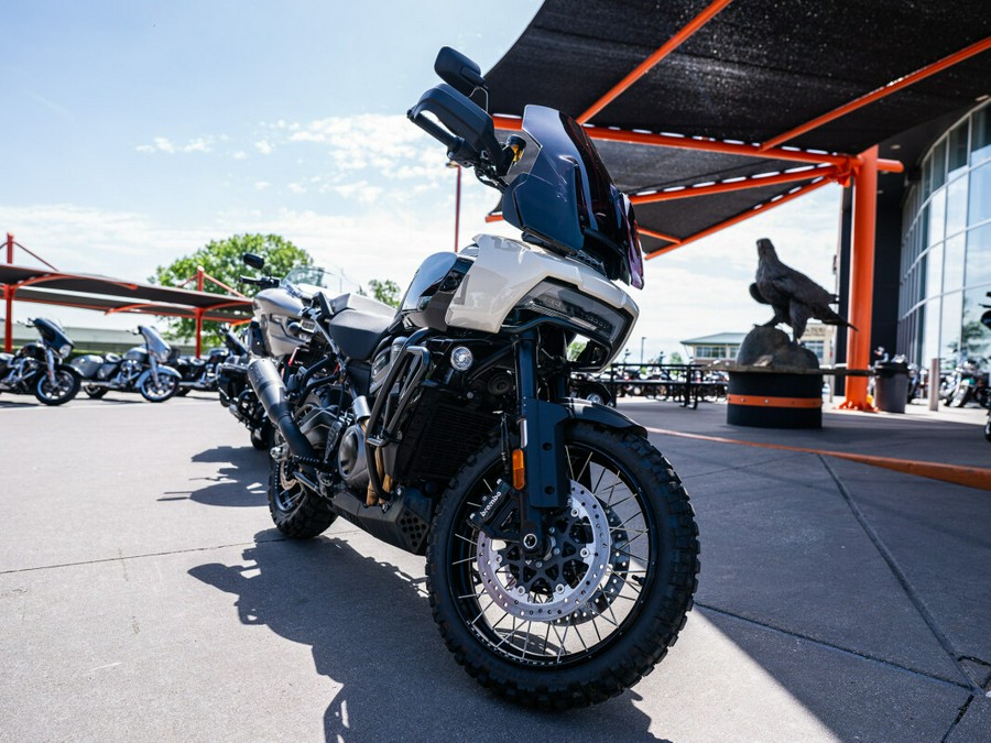 2022 Harley-Davidson Pan America™ 1250 Special Black