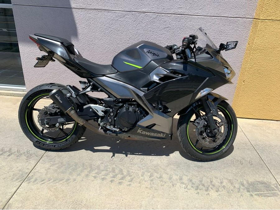 2021 Kawasaki NINJA 400