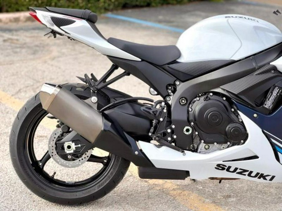 2023 Suzuki GSX-R600