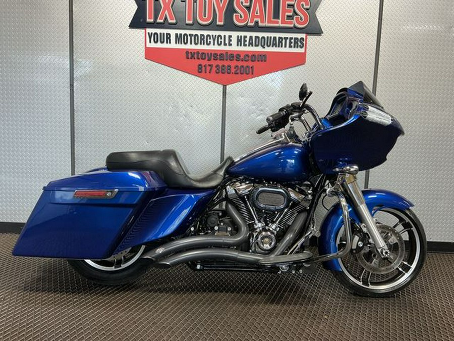 2017 Harley-Davidson Road Glide Base