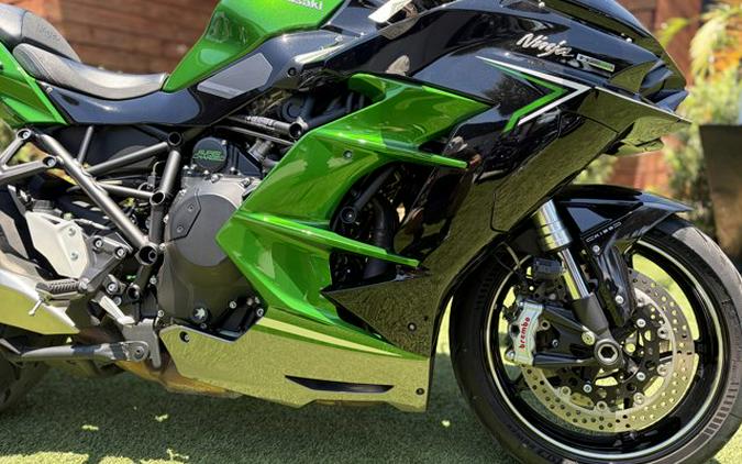 2022 Kawasaki NINJA H2 SX SE