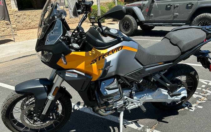 2024 Moto Guzzi Stelvio
