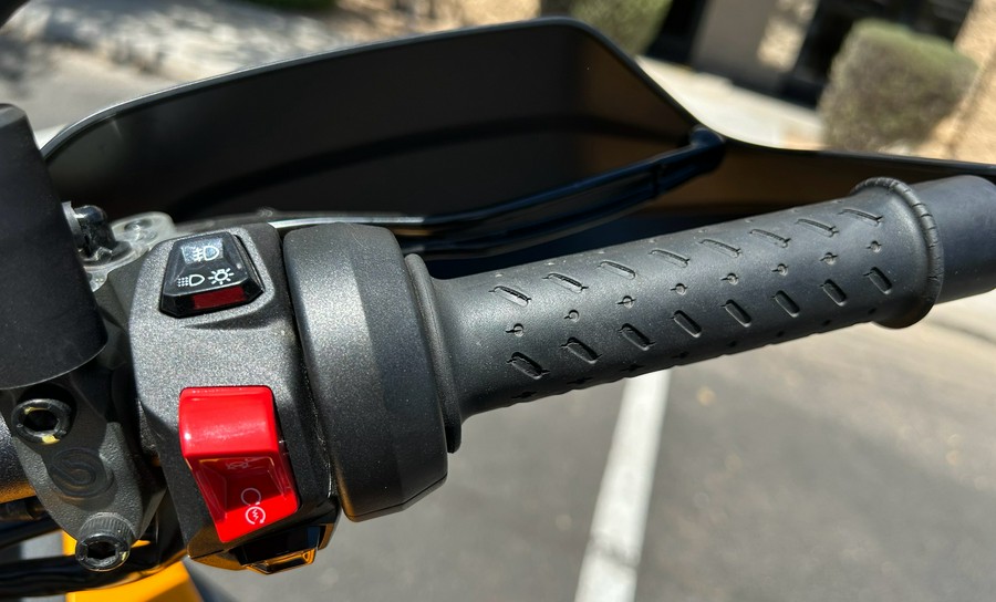2024 Moto Guzzi Stelvio
