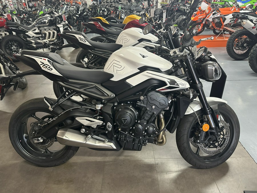 2024 Triumph Street Triple 765 R