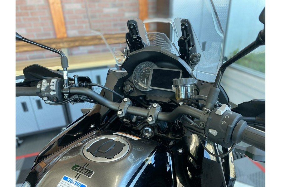 2023 Kawasaki Versys 1000 SE LT+