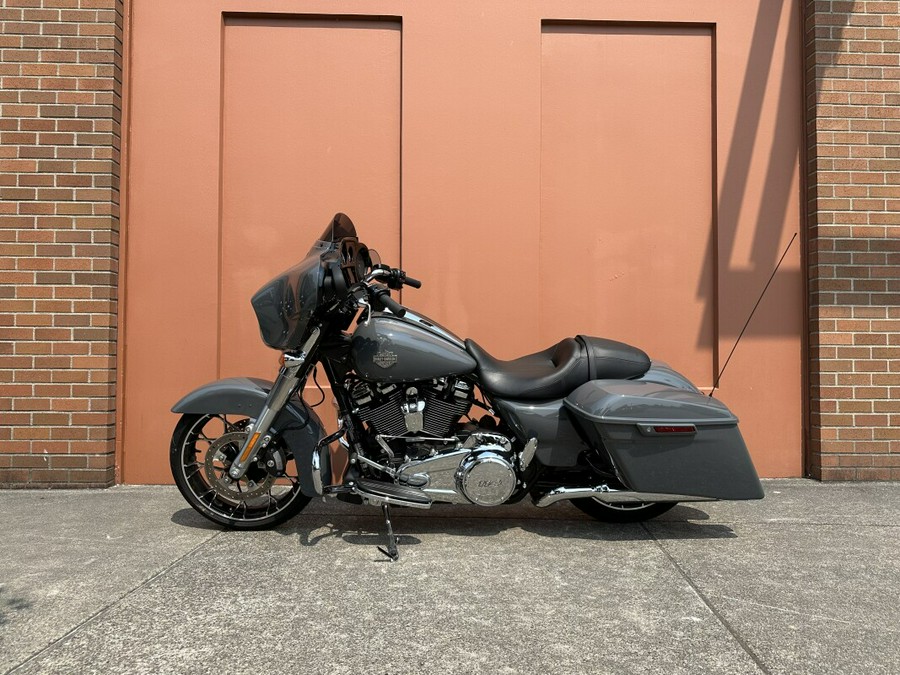 2022 Harley-Davidson Street Glide Special Gunship Gray