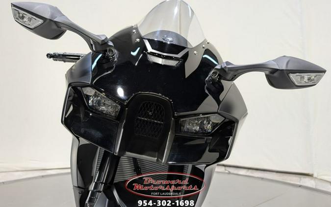 2025 Kawasaki Ninja ZX-10R KRT Edition