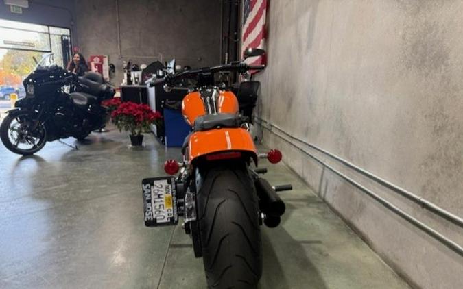 2023 Harley-Davidson® FXBR - Breakout® 117
