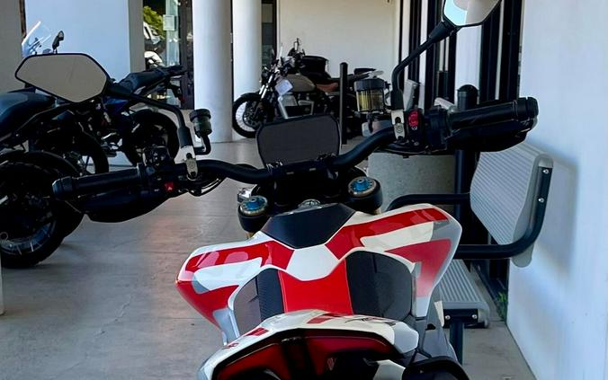 2026 Ducati HYPERMOTARD V2 SP