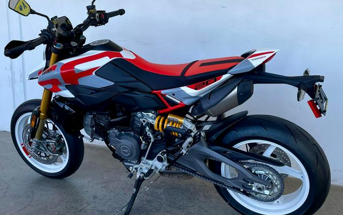 2026 Ducati HYPERMOTARD V2 SP
