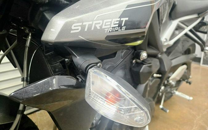 2024 Triumph Street Triple 765 R Silver Ice