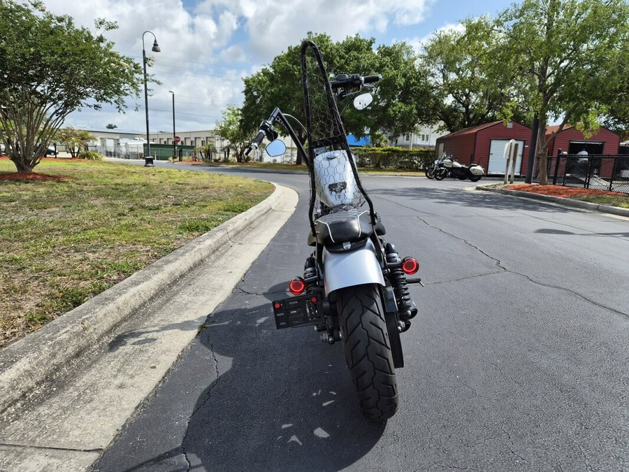 XL 883N 2020 Iron 883