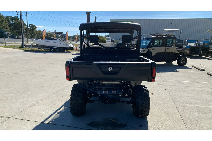 2025 Can-Am DEFENDER XT HD10