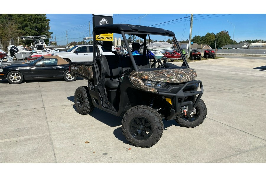 2025 Can-Am DEFENDER XT HD10