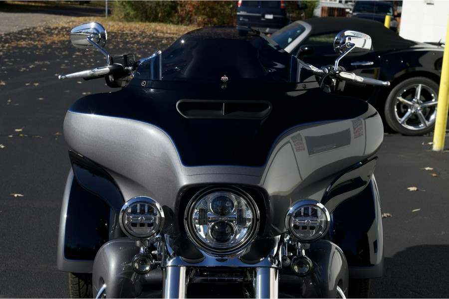 2022 Harley-Davidson® FLHTCUTG Tri Glide Ultra