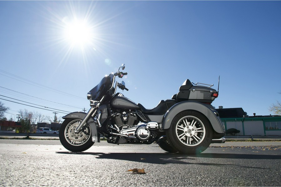 2022 Harley-Davidson® FLHTCUTG Tri Glide Ultra