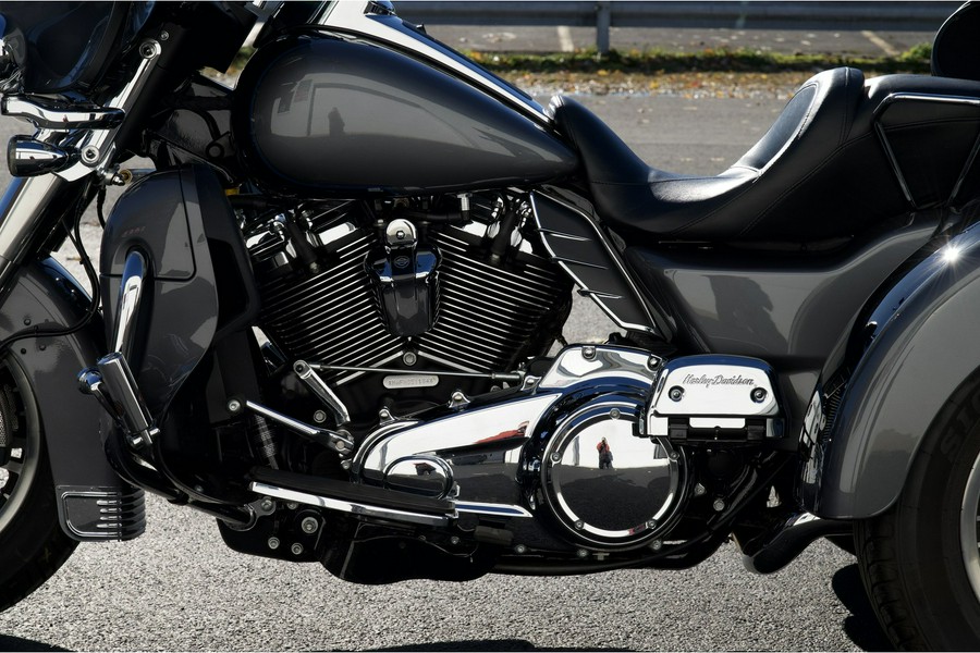 2022 Harley-Davidson® FLHTCUTG Tri Glide Ultra