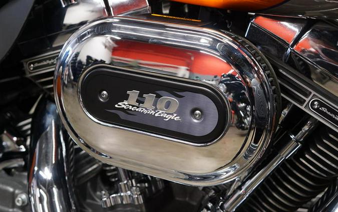 2011 Harley-Davidson® FLHXSE2 - CVO™ Street Glide®