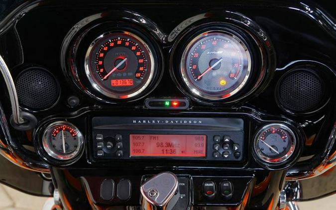 2011 Harley-Davidson® FLHXSE2 - CVO™ Street Glide®