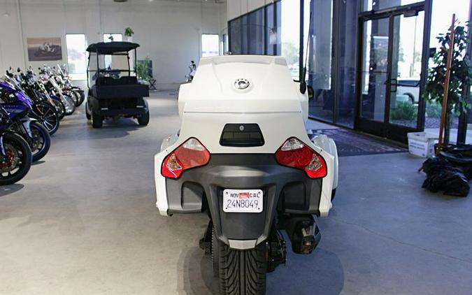 2019 Can-Am® Spyder® RT