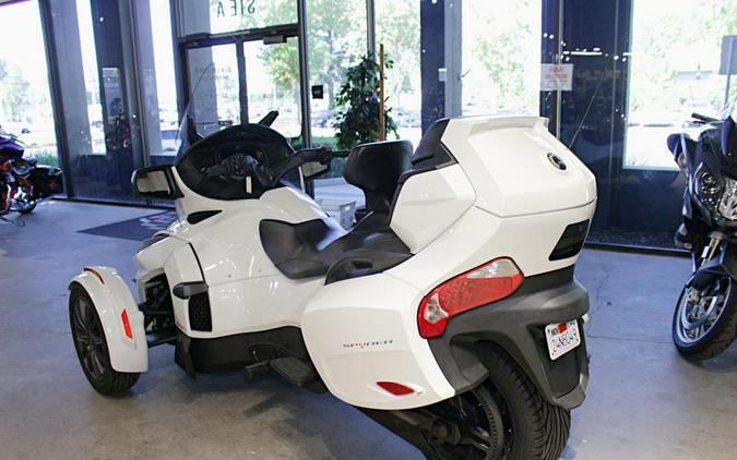 2019 Can-Am® Spyder® RT