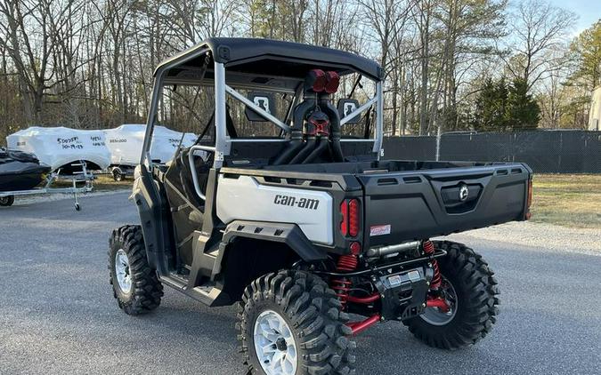 2024 Can-Am® Defender X mr HD10