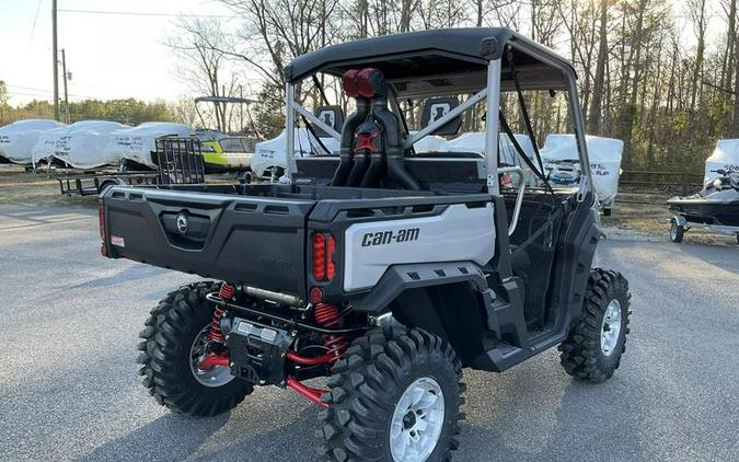 2024 Can-Am® Defender X mr HD10