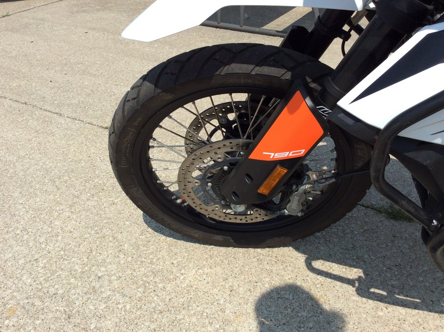 2020 KTM Adventure 790