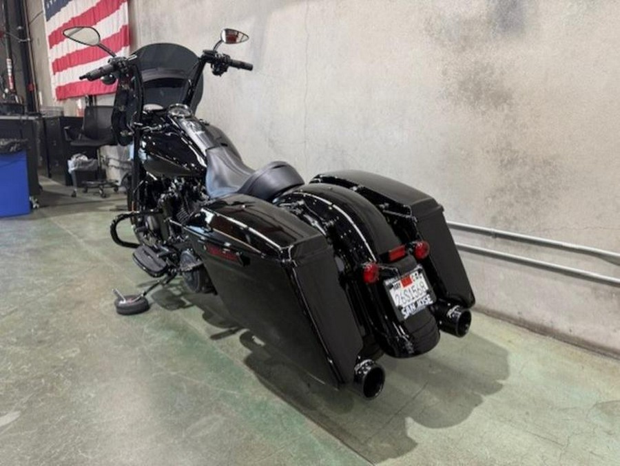 2024 Harley-Davidson® FLHRXS - Road King® Special