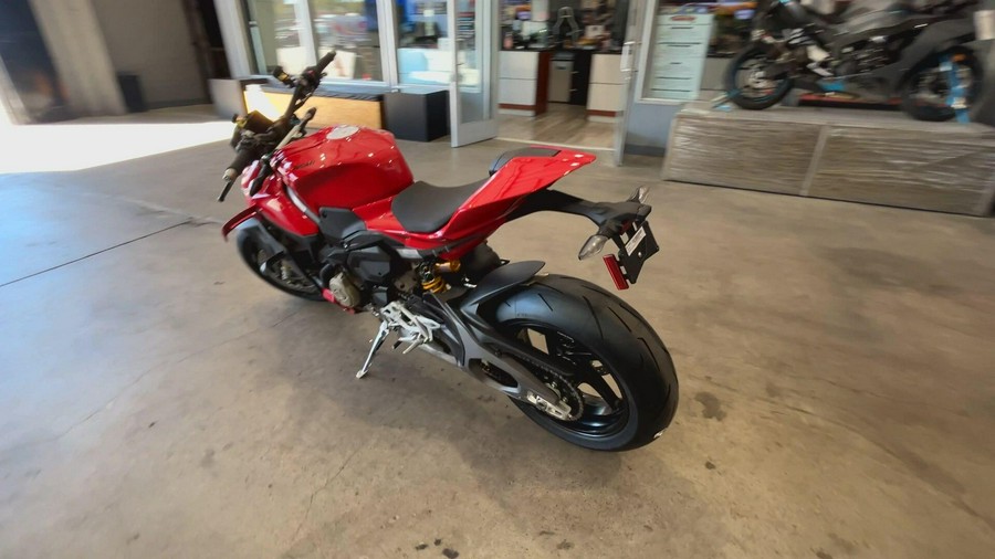 2026 Ducati STREETFIGHTER V4 S