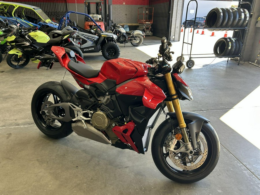 2026 Ducati STREETFIGHTER V4 S