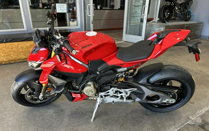 2026 Ducati STREETFIGHTER V4 S