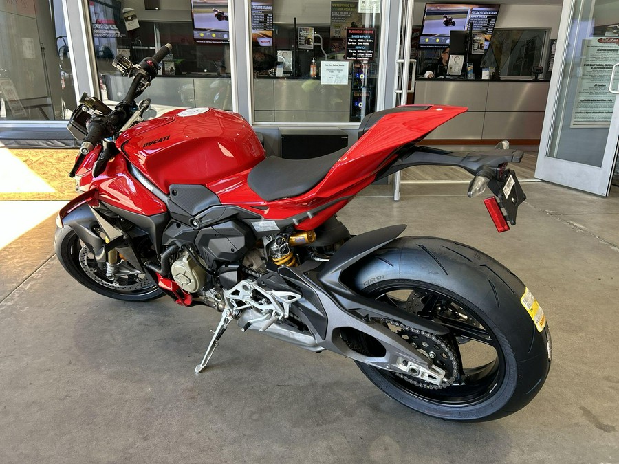 2026 Ducati STREETFIGHTER V4 S