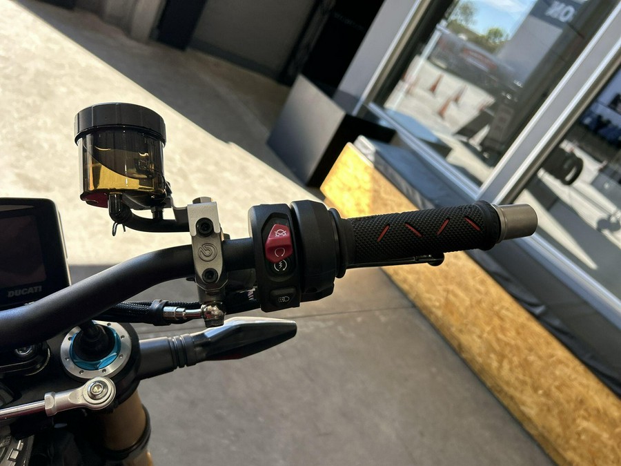 2026 Ducati STREETFIGHTER V4 S