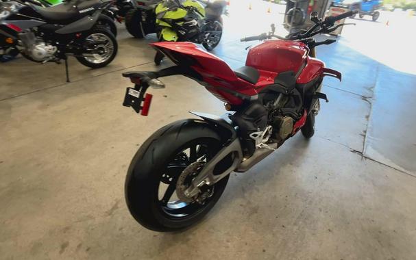 2026 Ducati STREETFIGHTER V4 S