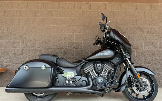 2018 Indian Chieftain® Dark Horse® ABS