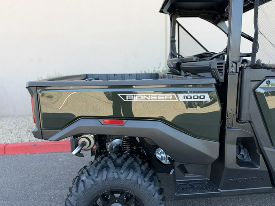 2026 Honda Pioneer 1000 Deluxe