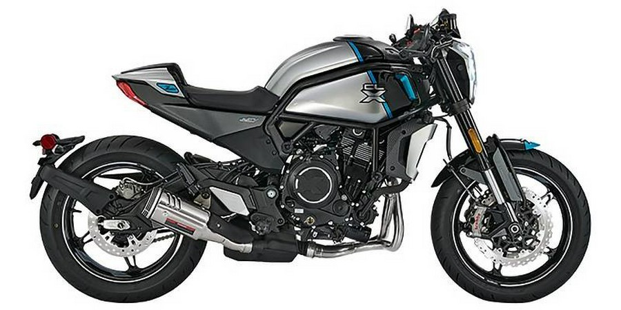 2023 CFMOTO 700CL-X SPORT