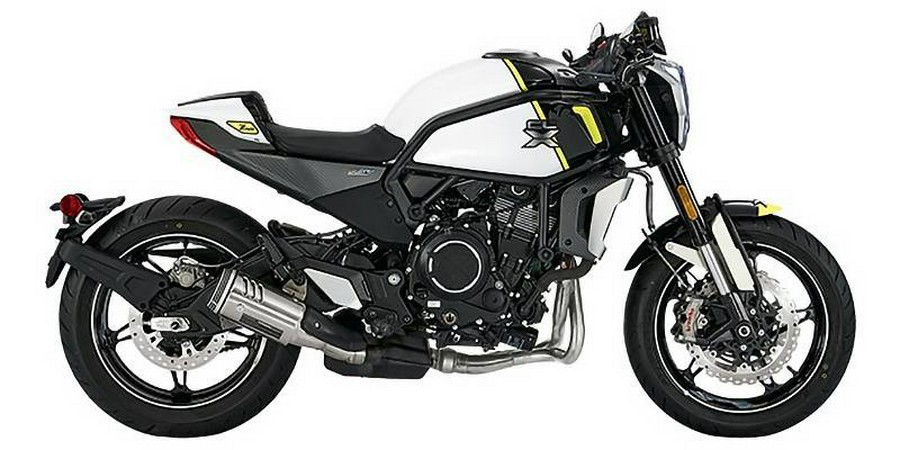 2023 CFMOTO 700CL-X SPORT