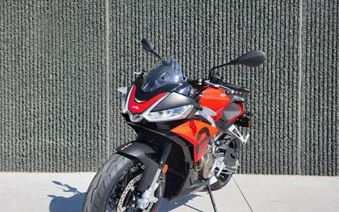 2023 Aprilia Tuono 660