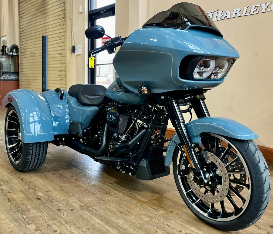 2024 Harley-Davidson Road Glide® 3