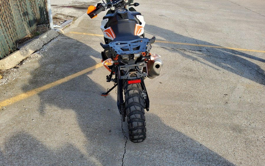 2020 KTM Adventure 790 R